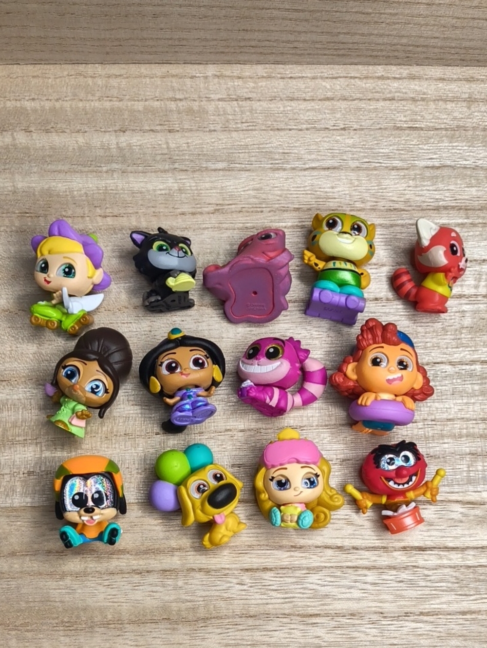 Disney Doorables Let's Party Series